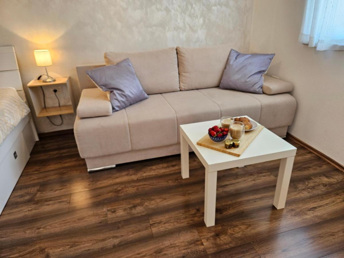 Apartmani Grzinic Rovinj Luaran gambar