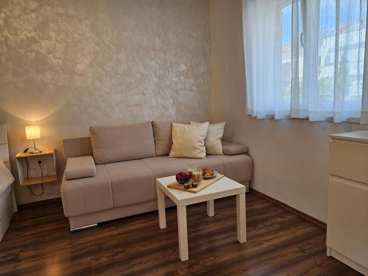 Apartmani Grzinic Rovinj Luaran gambar
