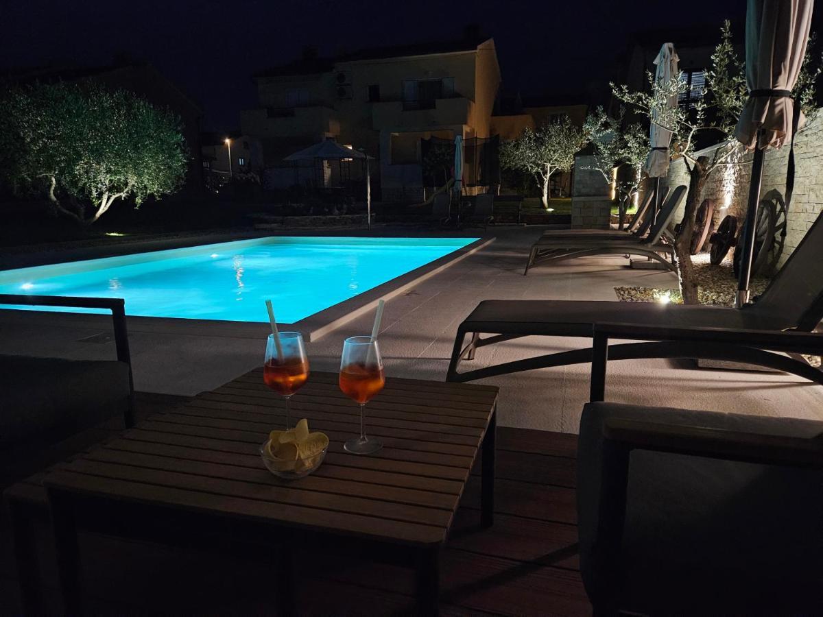Apartmani Grzinic Rovinj Luaran gambar